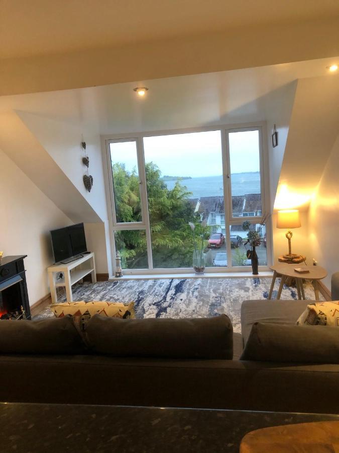 Gwel Y Fenai Apartment Y Felinheli Bagian luar foto